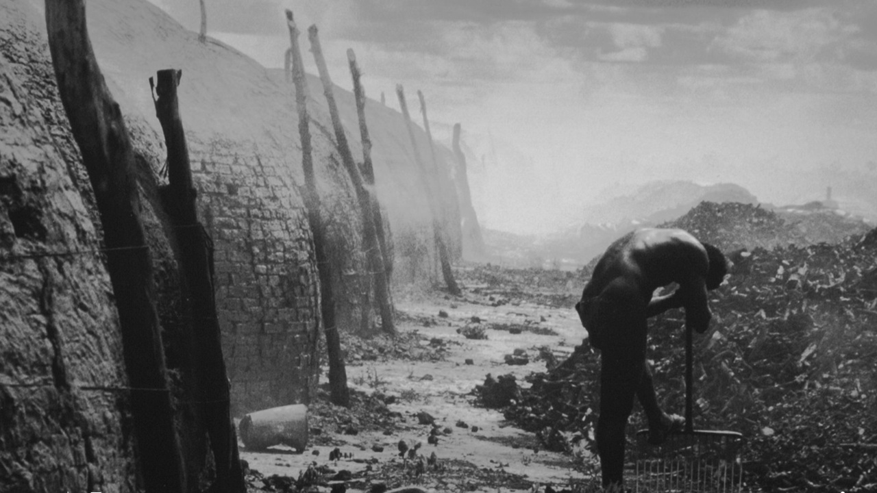 Foto del giorno: il popolo del carbone