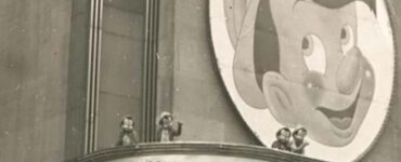 Foto del giorno: la sconcertante première di Pinocchio
